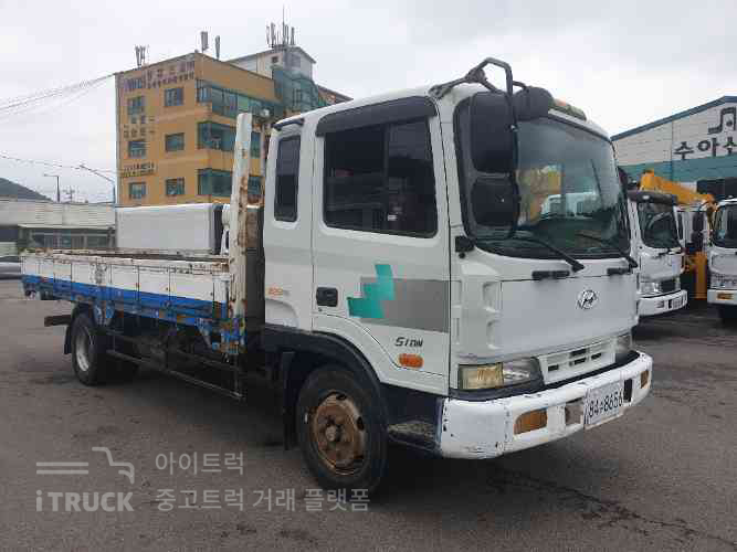 현대 슈퍼트럭 185 단바리 카고 5톤 수동