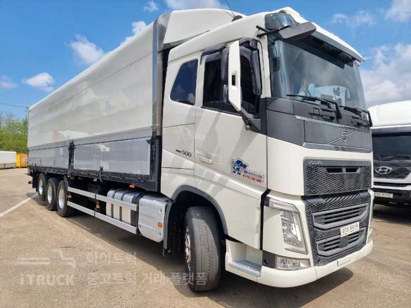 FH 500 후축 윙바디 21톤 오토 - 중고 트럭 매물 이미지