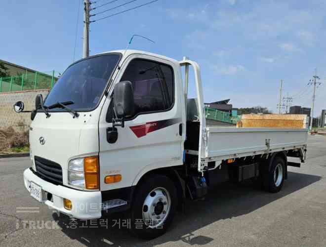 마이티큐티 2.5톤 카고 - 중고 트럭 매물 이미지