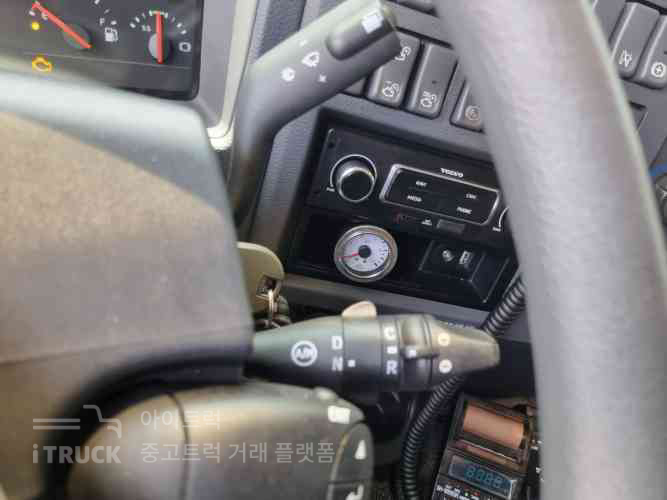FE 350 후축 냉장윙 9.5톤 오토