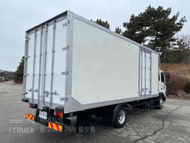 메가트럭 260 단바리 탑 5톤 수동