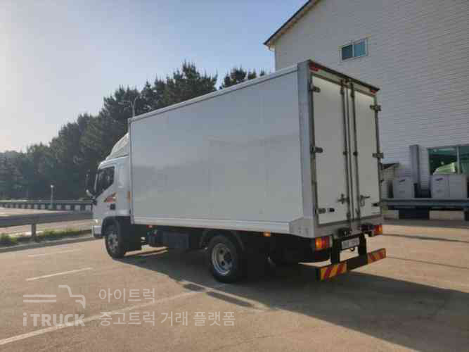 올뉴마이티 2.5톤 냉동탑