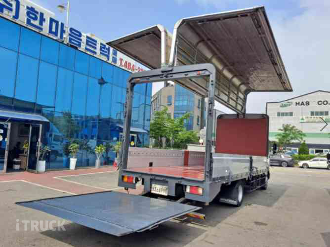 현대 메가트럭 260 단바리 윙바디 5톤 수동
