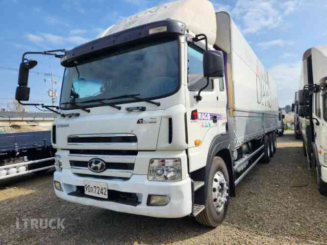 트라고 420 후축 윙바디 17톤 오토 - 중고 트럭 매물 이미지