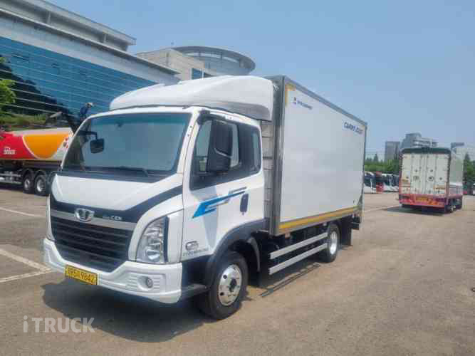 더쎈 4톤 냉동탑 - 중고 트럭 매물 이미지