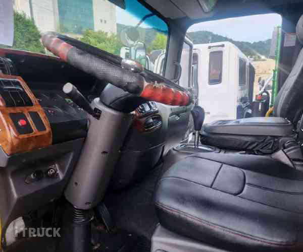 메가트럭 225 단바리 카고 4.5톤 오토