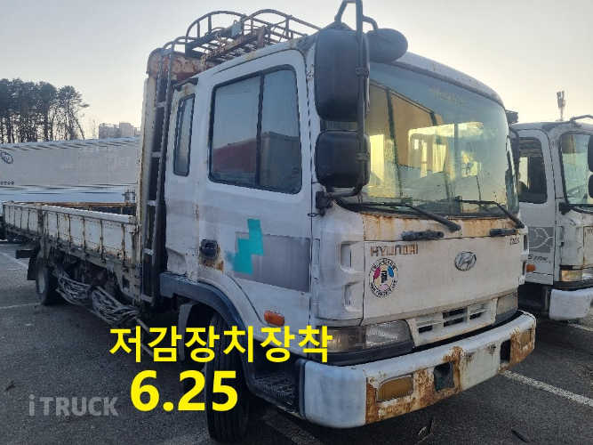 현대 메가트럭 196 단바리 카고 4.5톤 수동