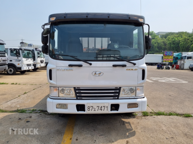 현대 메가트럭 250 단바리 카고 4.5톤 수동