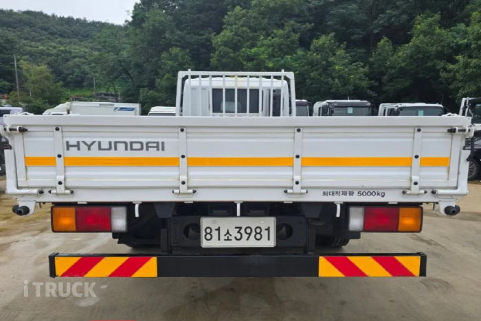 현대 메가트럭 280 단바리 카고 5톤 수동