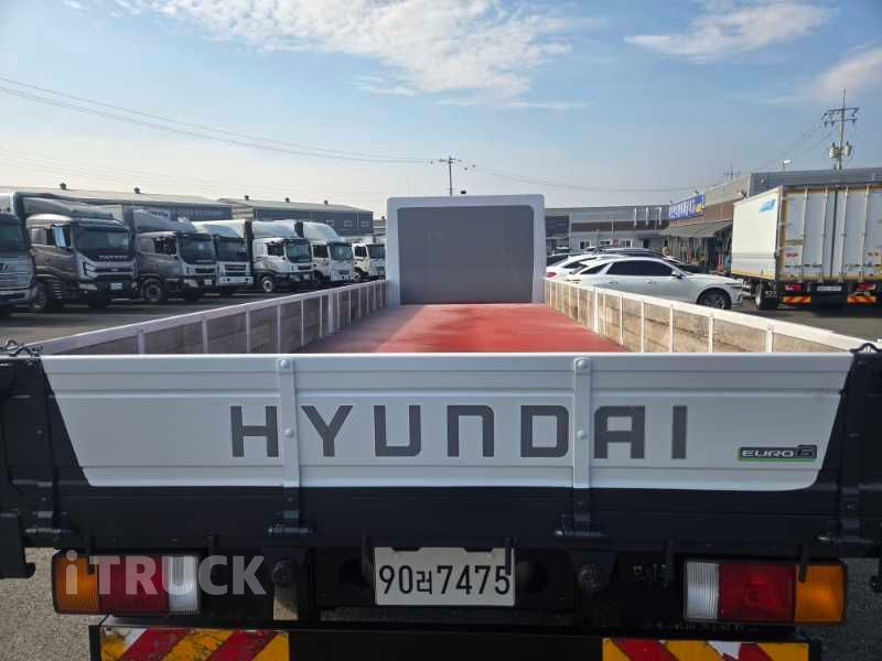 현대 메가트럭 280 후축 카고 4.5톤 수동 5
