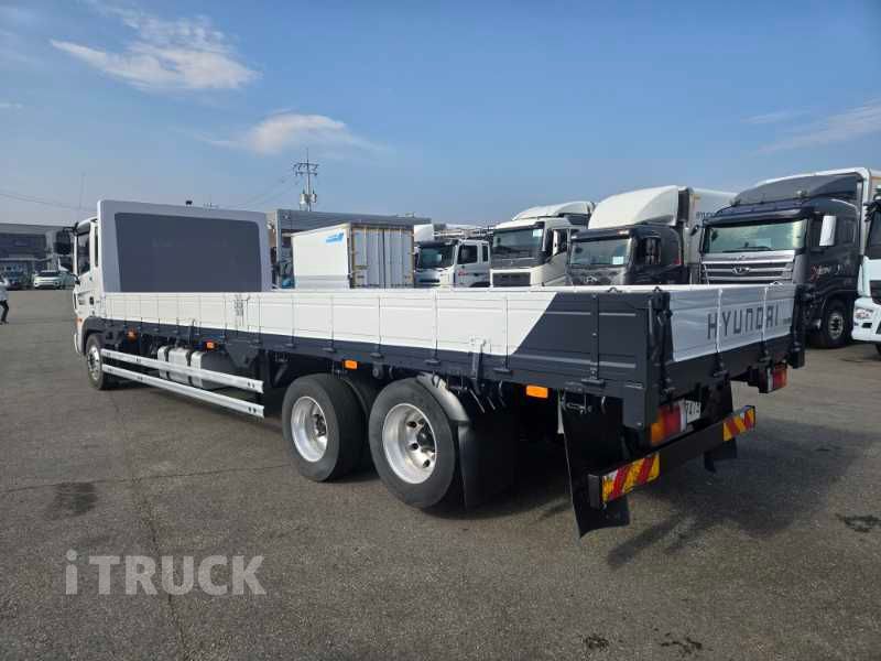 현대 메가트럭 280 후축 카고 4.5톤 수동 4