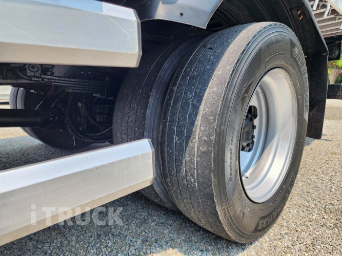 메가트럭 250 단바리 카고 5톤 수동