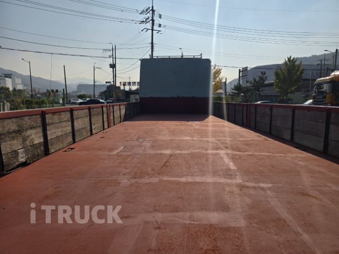 현대 메가트럭 250 후축 카고 4.5톤 수동 4