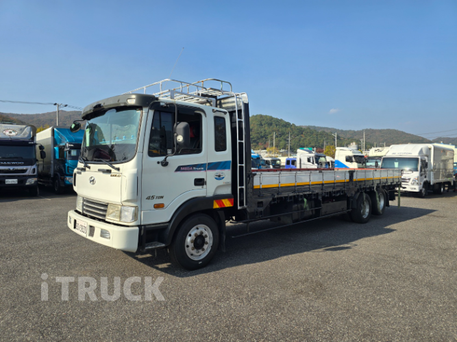 현대 메가트럭 250 후축 카고 4.5톤 수동 0