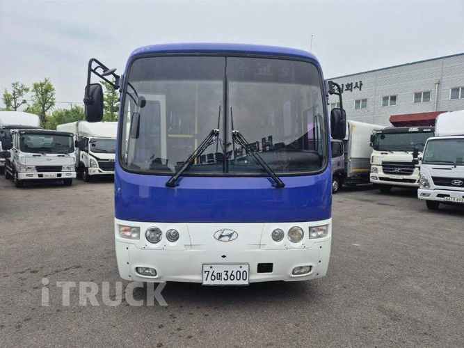 현대 버스 34인승