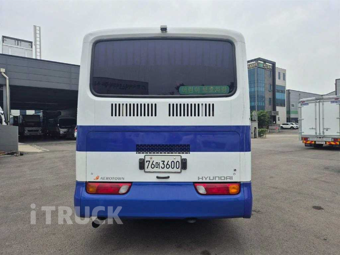 현대 버스 34인승