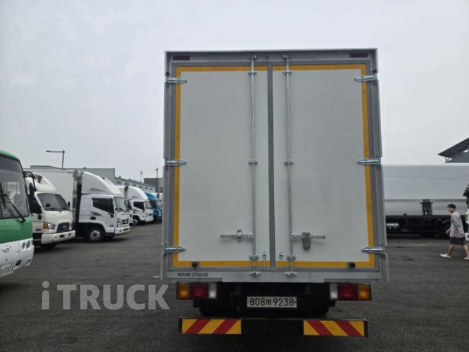 현대 올뉴마이티 3.5톤 표준탑 슈퍼캡 4