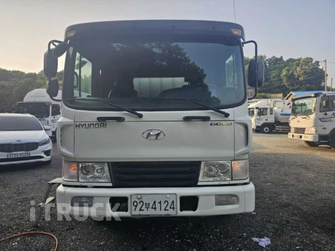 메가트럭 250 단바리 카고 5톤 수동