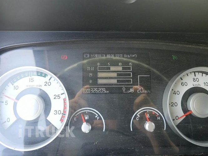 메가트럭 집게차 250 5톤 수동 광림1204ex