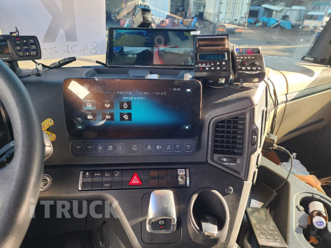 아록스 299 후축 냉동 컨테이너탑 10.4톤 오토