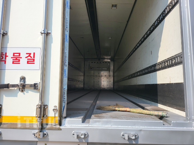 FL 280 후축 항온항습윙 4.5톤 오토