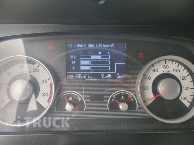 메가트럭 260 단바리 카고 5톤 수동