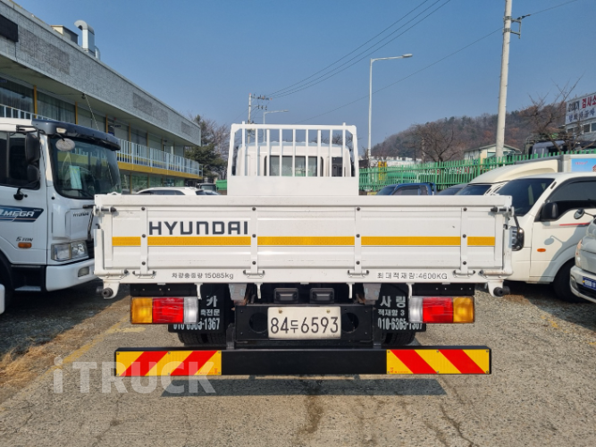 메가트럭 260 단바리 카고 5톤 수동