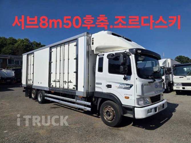 메가트럭 280 후축 냉동탑 5톤 수동