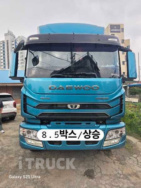 프리마 320 후축 상승윙바디 6.5톤 오토