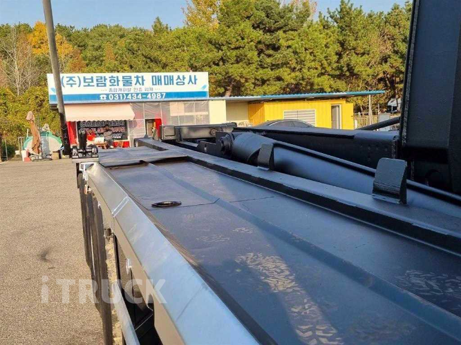 엑시언트 암롤 520 24톤 수동 앞축