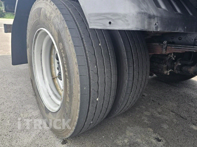 메가트럭 280 단바리 익스하이탑 5톤 수동