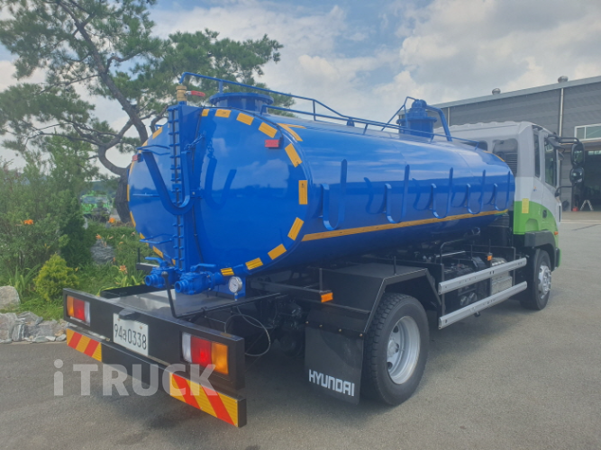 버큠로리 메가트럭 철탱크 7,800L 수동