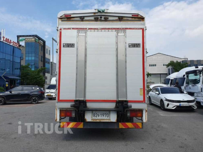 메가트럭 280 후축 윙바디 5톤 수동