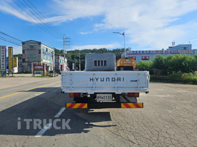 메가트럭 280 단바리 카고 5톤 오토