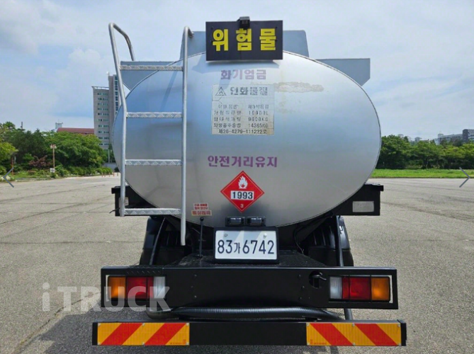 탱크로리 메가트럭 알탱크 10,000L 수동