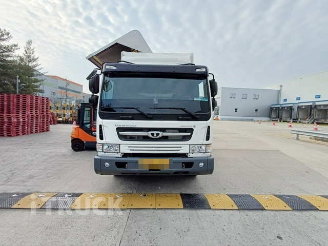 노부스 280 후축 윙바디 8.5톤 수동