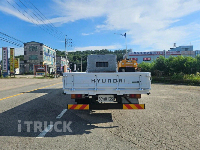 메가트럭 280 단바리 카고 4.5톤 오토
