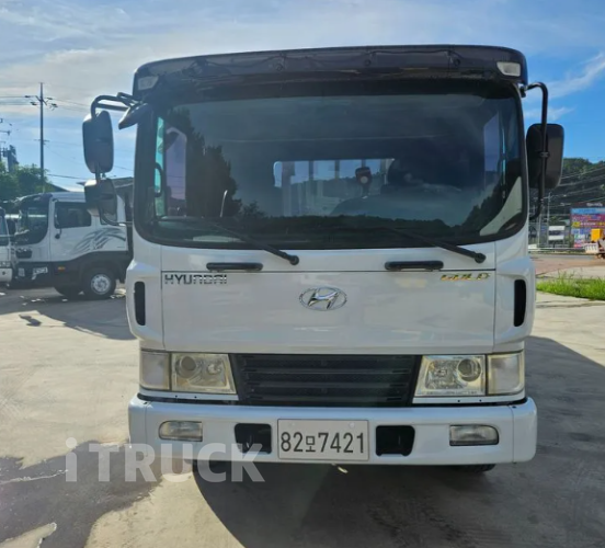메가트럭 250 후축 카고 4.5톤 수동