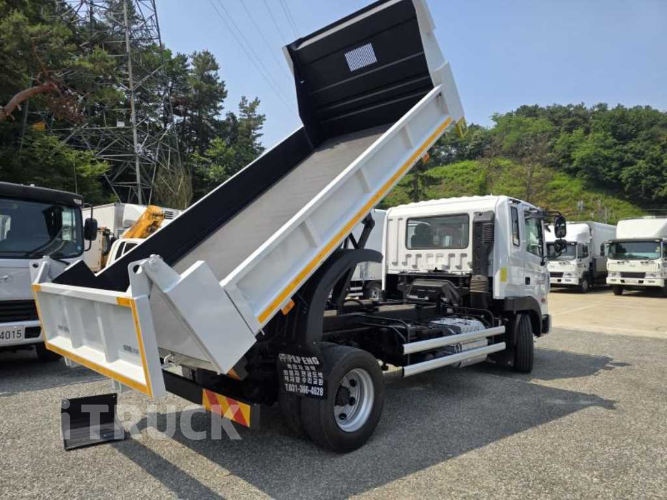 현대 메가트럭 화물덤프 5톤