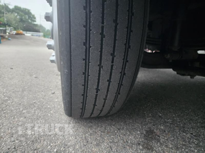 탱크로리 메가트럭 철탱크 10,000L 수동