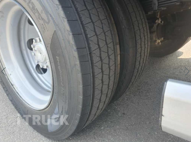 메가트럭 280 단바리 카고 5톤 수동