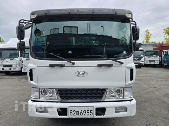 메가트럭 암롤 300 5톤 수동 단바리