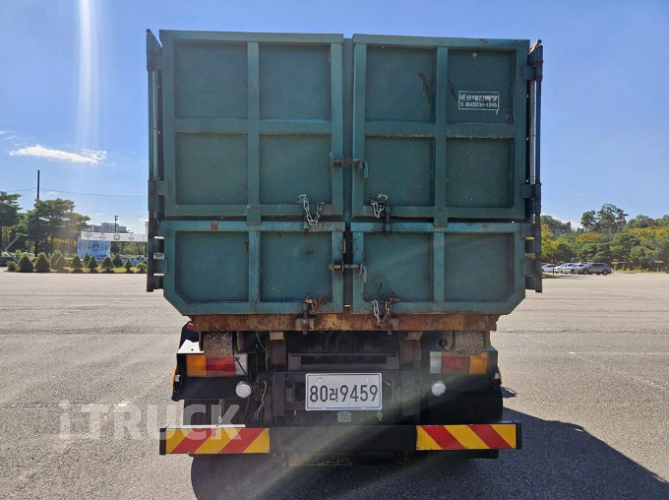 메가트럭 암롤 280 5톤 수동 단바리