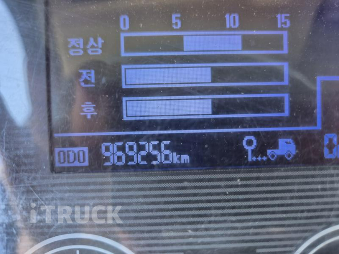 현대 메가트럭 260 후축 윙바디 5톤 수동