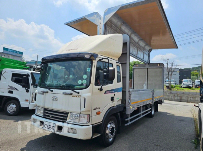 현대 메가트럭 250 단바리 윙바디 5톤 수동