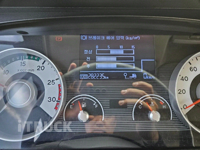 현대 탱크로리 메가트럭 수동