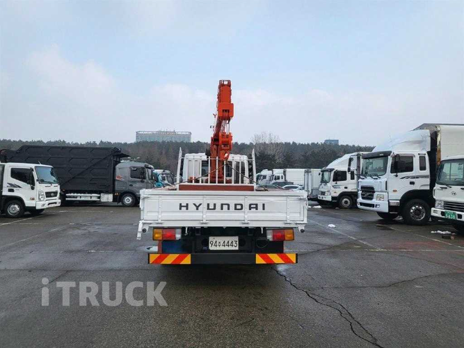 현대 메가트럭 280 단바리 카고 5톤 수동