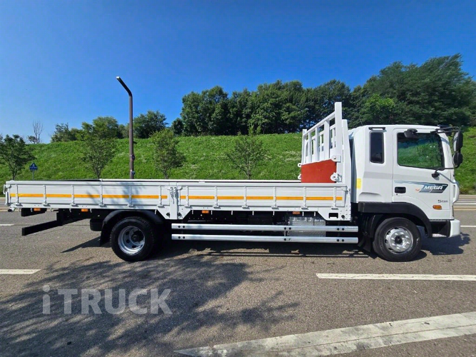 현대 메가트럭 280 단바리 카고 5톤 수동