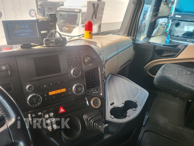 벤츠 아록스 510 후축 상승윙바디 25톤 오토 리타더 13