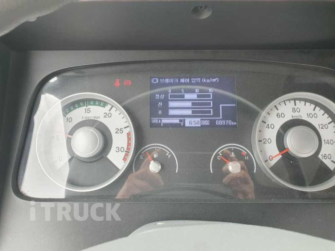 현대 메가트럭 암롤 280 4.5톤 수동 단바리